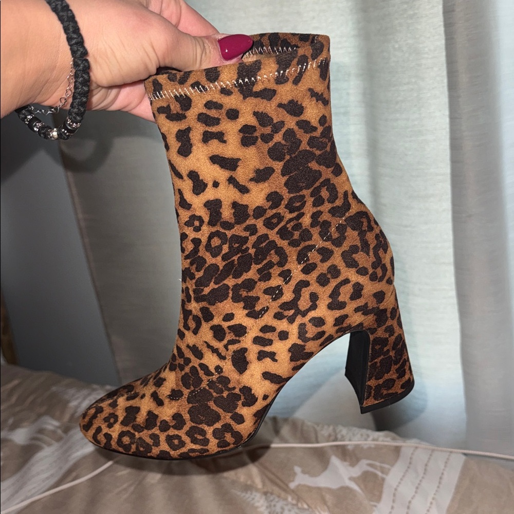 MIA ankle Booties! BRAND NEW WITHOUT TAGS